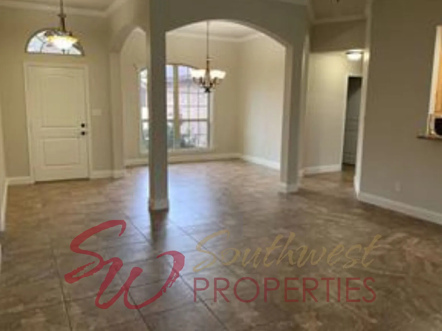 3 bed, 2.0 bath, 1590 sqft, $2,200 — Photo 4
