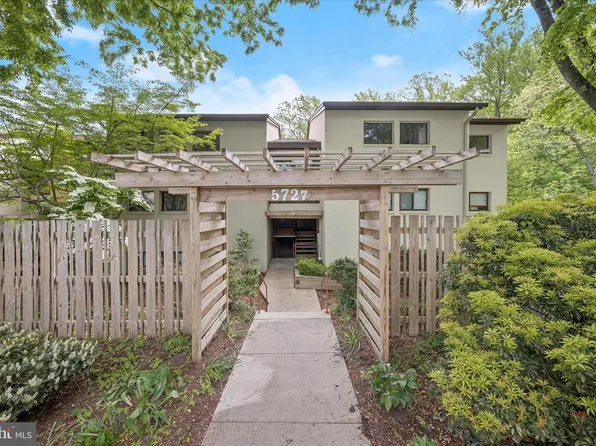 5727 Harpers Farm Rd Unit E, Columbia, MD 21044