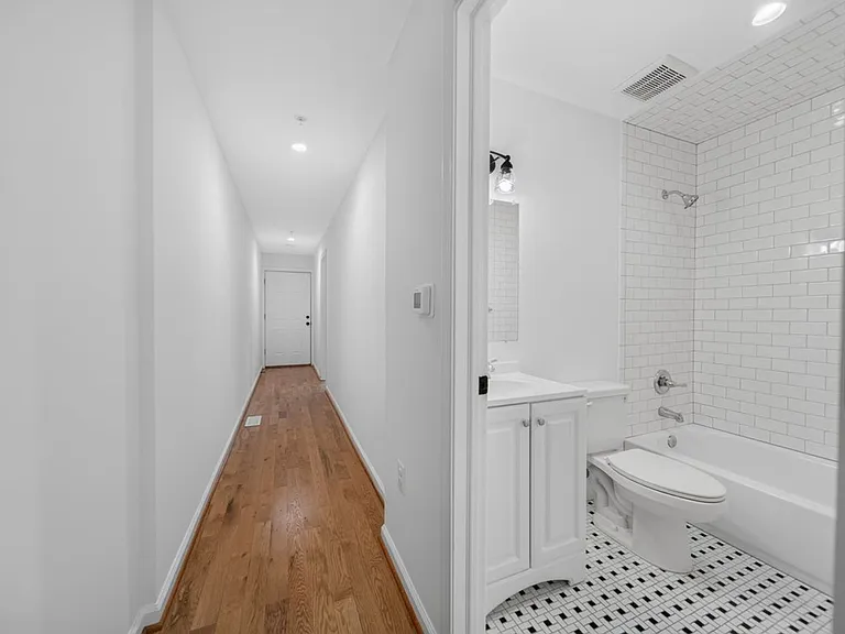 3214 Dubois Pl SE #1 — Photo 7