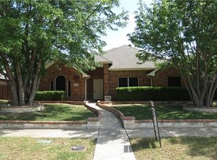 10909 Pineview Ln, Frisco, TX 75035