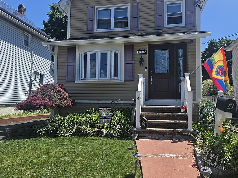 4 Wallace St — Photo 9