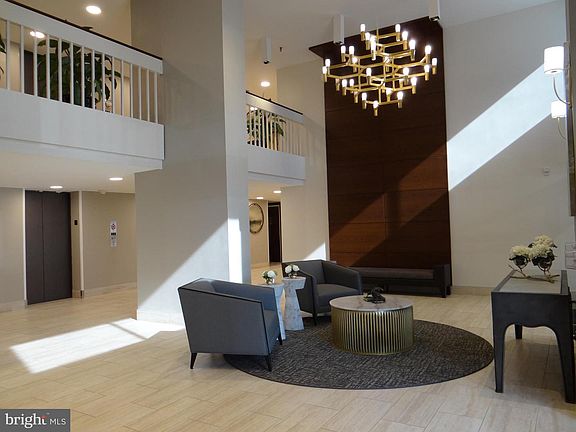 2nd image of 2311 Pimmit Dr APT 1012