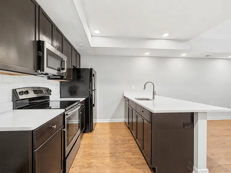 The Residences at 3640 — Photo 7