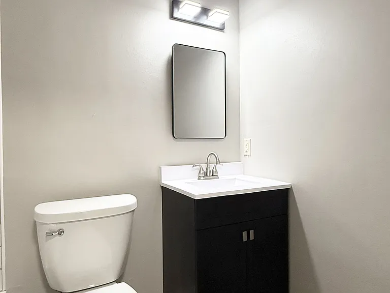 2060 Allen Blvd #20 — Photo 4