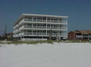 118 38th St #8, Mexico Beach, FL 32456