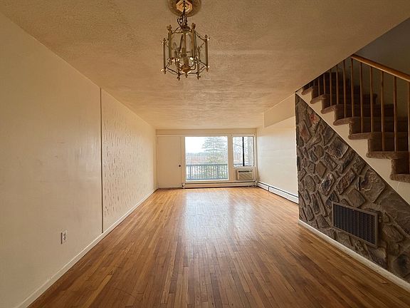 2nd image of 301 Neponset St APT 28