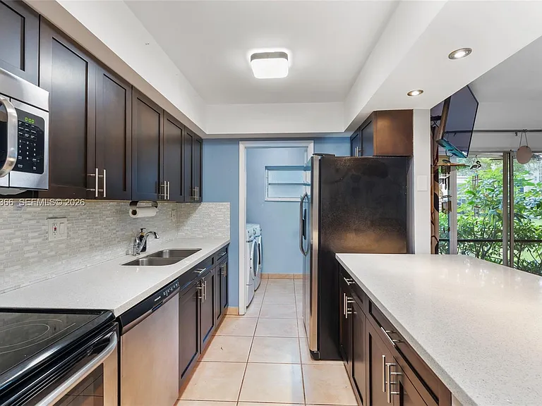 8401 SW 107th Ave #144E — Photo 12