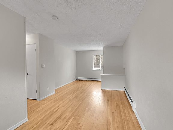 4th image of 1201 Brentwood St #1201