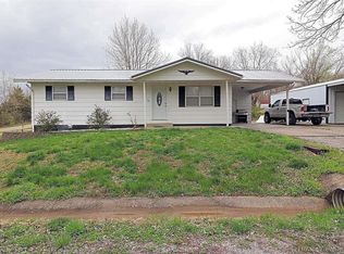79 Eloy St, Perryville, MO 63775