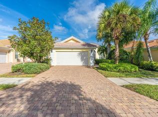 7687 Hernando CT, NAPLES, FL 34114