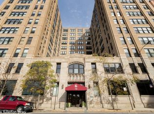 650 W Fullerton Pkwy #124, Chicago, IL 60614