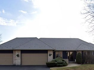 1150 Surrey Ln, Itasca, IL 60143