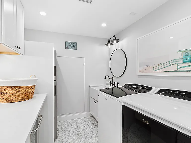 15 Mulford Ave — Photo 19