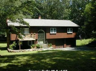 121 Lantern Park Ln S, Southbury, CT 06488