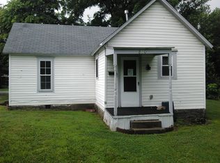 820 S Sergeant Ave, Joplin, MO 64801