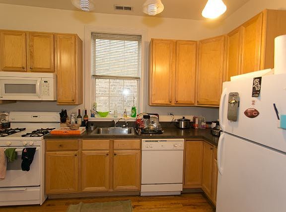 4th image of 3833 N Paulina St APT 01