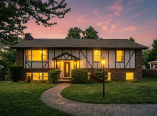 109 Country Lodge Rd, Waynesboro, VA 22980