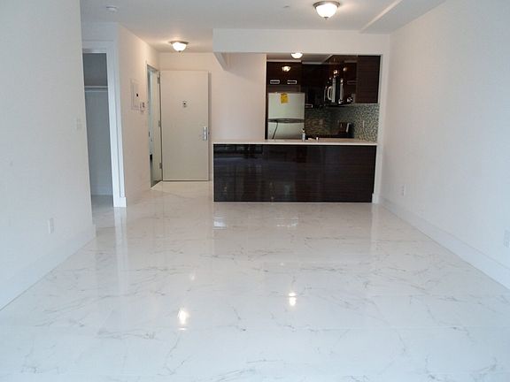 4th image of 27-53 Crescent St #3