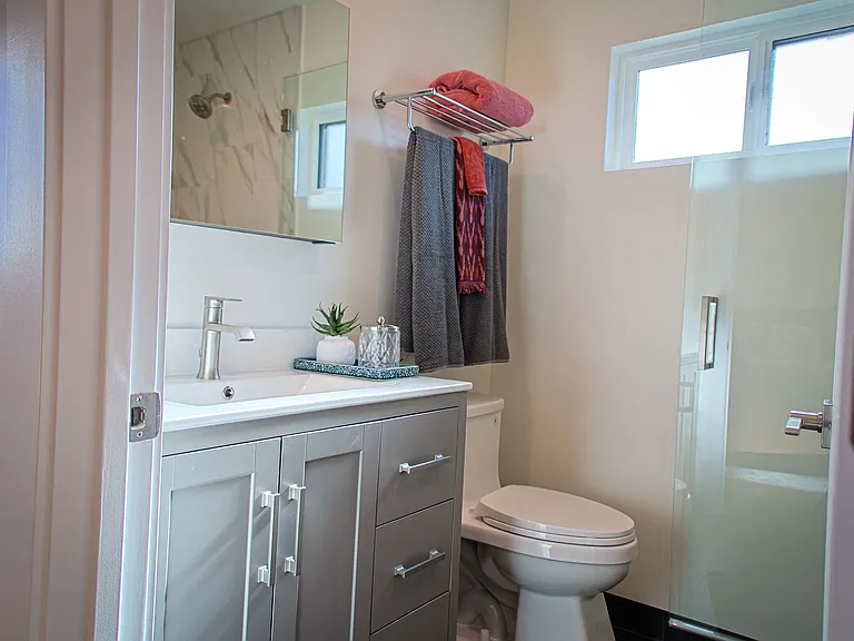 123 S Avenue 63 — Photo 10