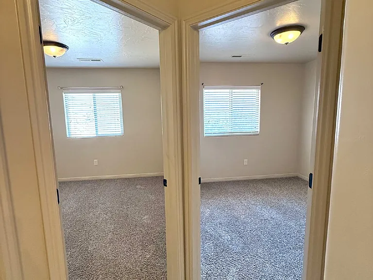 3419 S River Rd #53 — Photo 29