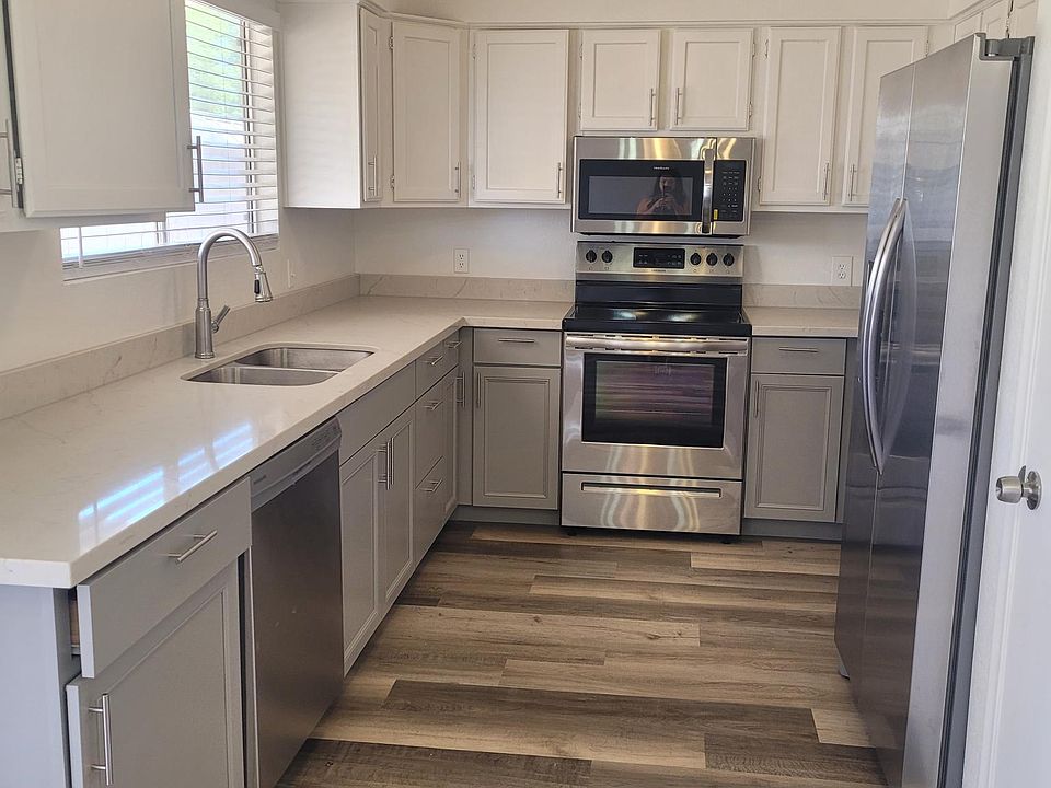 1st image of 8608 W Corrine Dr