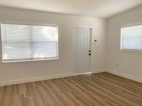 3rd image of 103 Park Dr