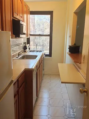 Rented by Hecht Group | media 4