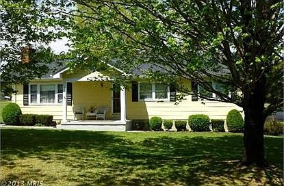 1st image of 140 River Lakes Dr