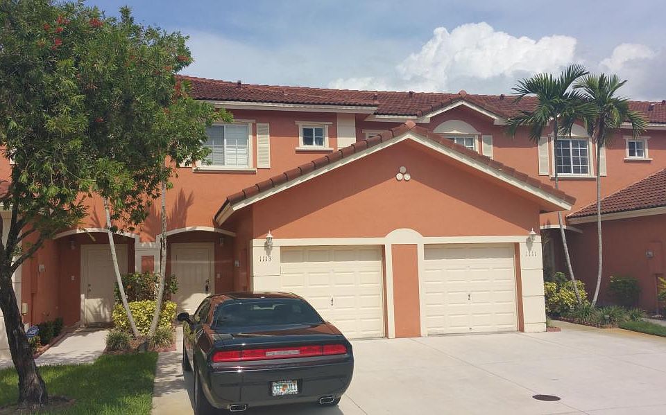1st image of 1113 NW 100th Ave