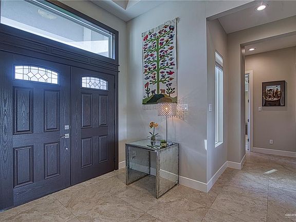 5th image of 3204 La Puerta Ave