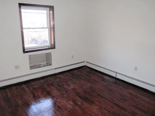 Rented by RS Bracha | media 10