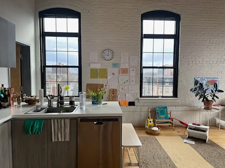 36 Cromwell St #414 — Photo 5