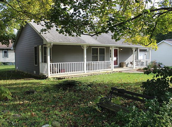 2nd image of 601 Parkway Ave
