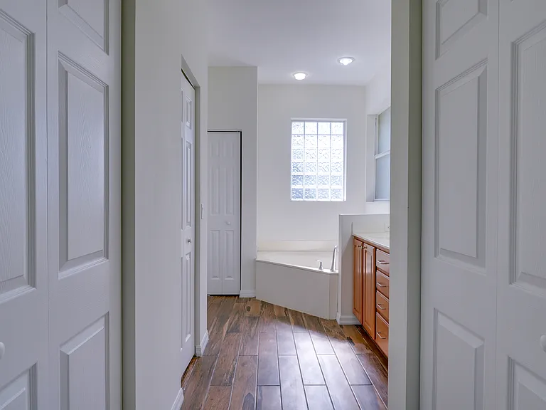 5279 Lovett Rd — Photo 26