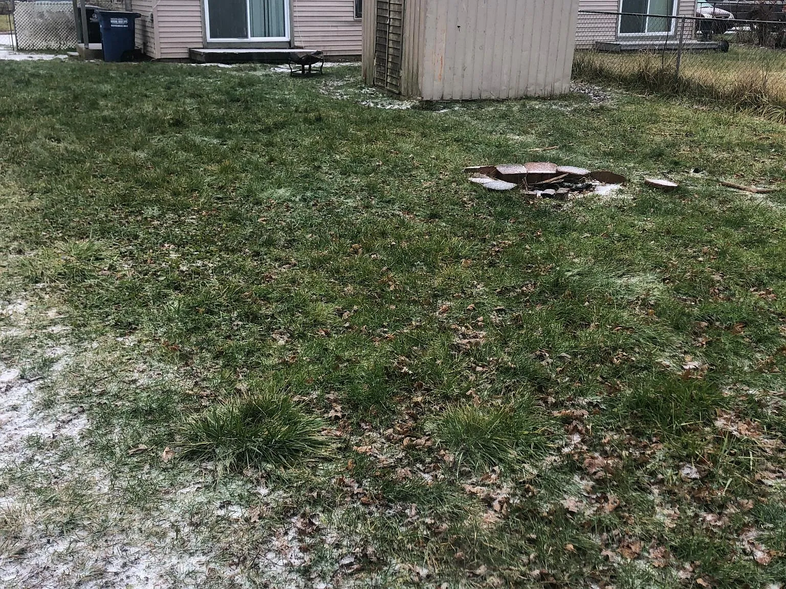 2 bed, 1730 sqft, $875 — Photo 2