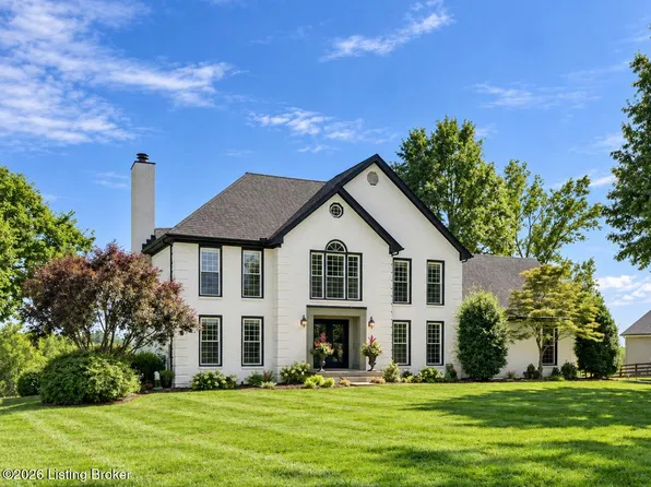 2112 Blakemore Ln, La Grange, KY 40031