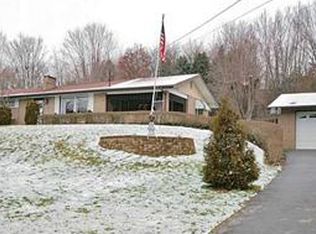 123 Cherry Valley Rd, Saxonburg, PA 16056
