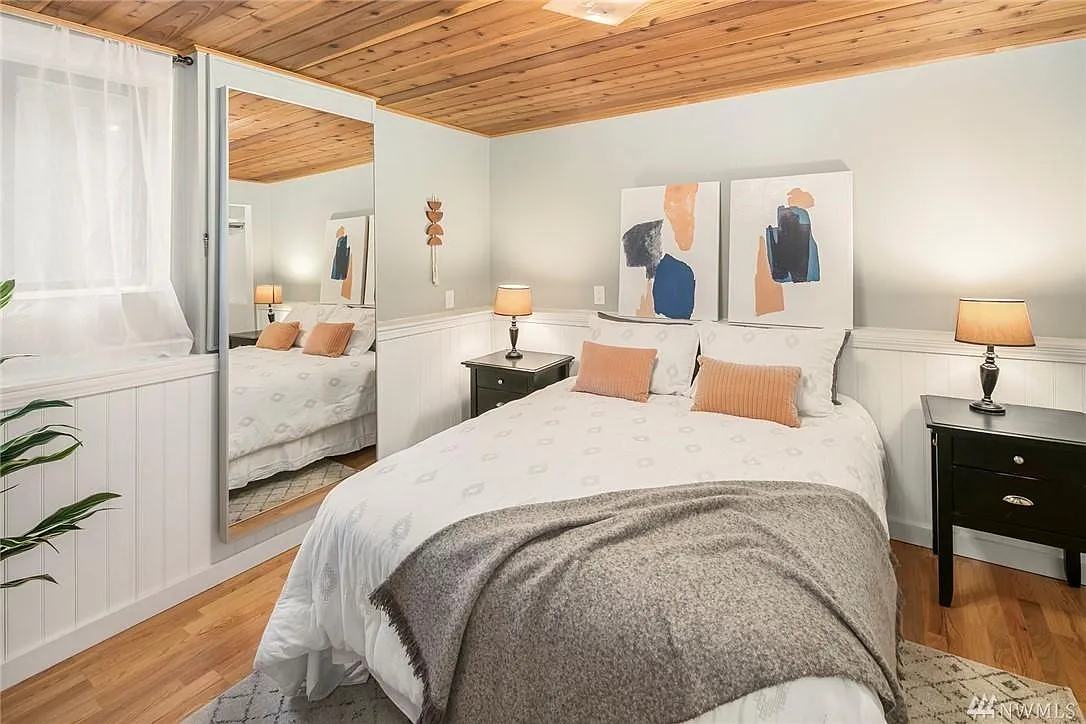 1 bed, 1000 sqft, $2,200 — Photo 3