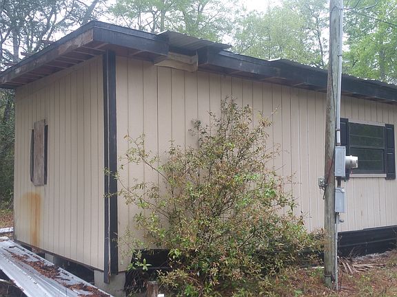 4th image of 178 SE 905th St