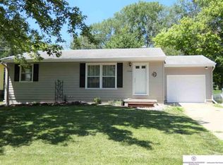 7124 N 65th Ave, Omaha, NE 68152