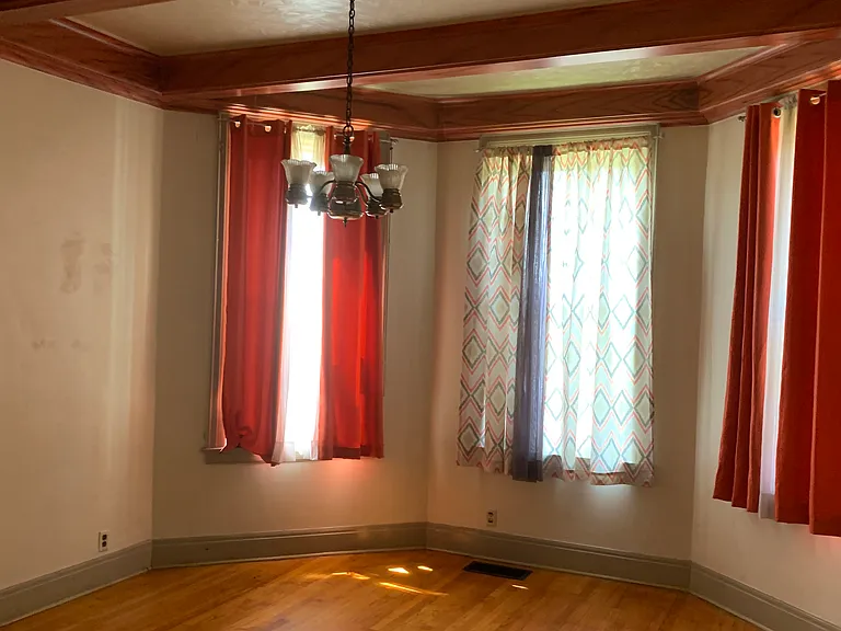 1306 Park St — Photo 1