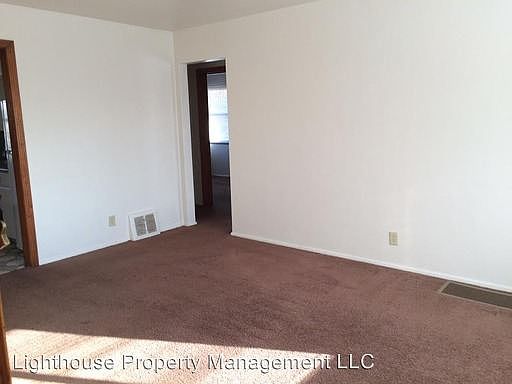 2nd image of 2244 Nelson Ave SE