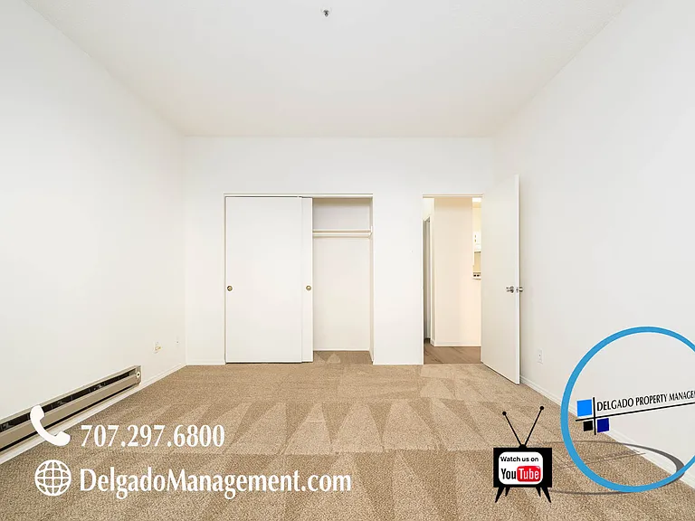 1201 Glen Cove Pkwy #806 — Photo 11