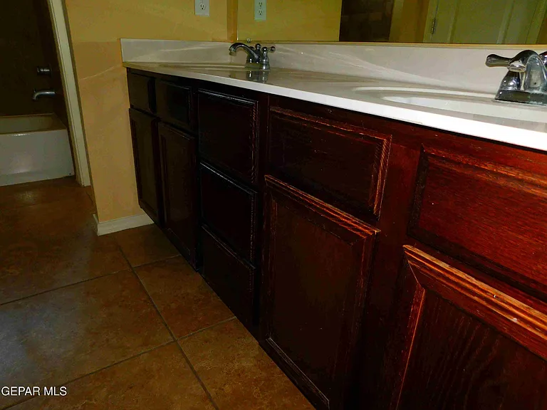 11233 Red Barrel Pl — Photo 43
