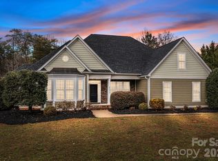 6603 Havencrest Dr, Denver, NC 28037