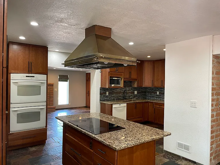5830 E Calle Del Ciervo — Photo 16