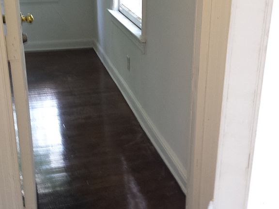 ENTRANCE INTO APPT FROM FOYER