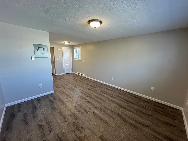 Fairfield Apartments — Photo 6