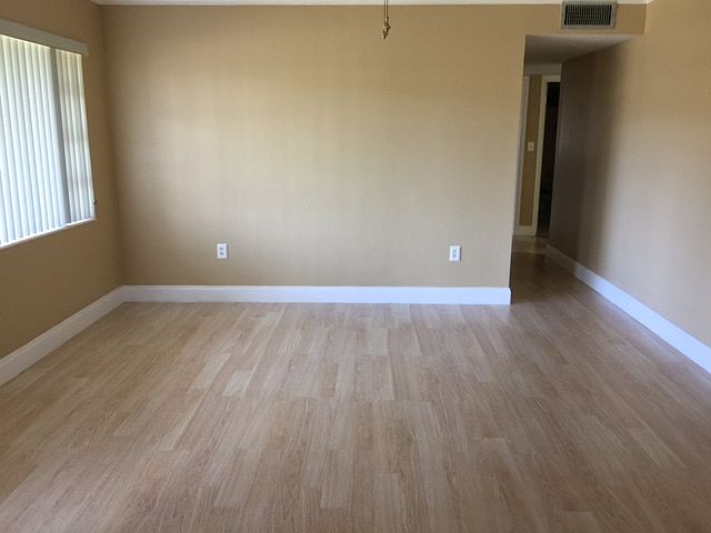 2nd image of 165 Monaco Rd