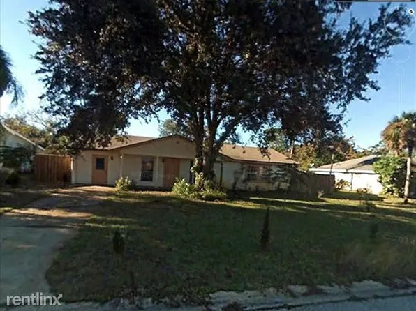 4032 School Cir, Labelle, FL 33935